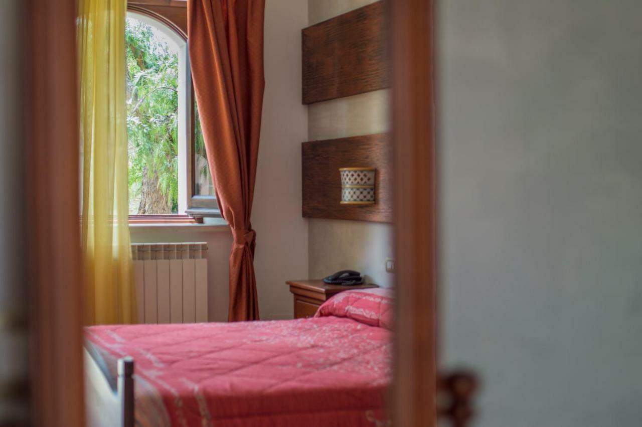 Villa D'Andrea Caltagirone Ngoại thất bức ảnh